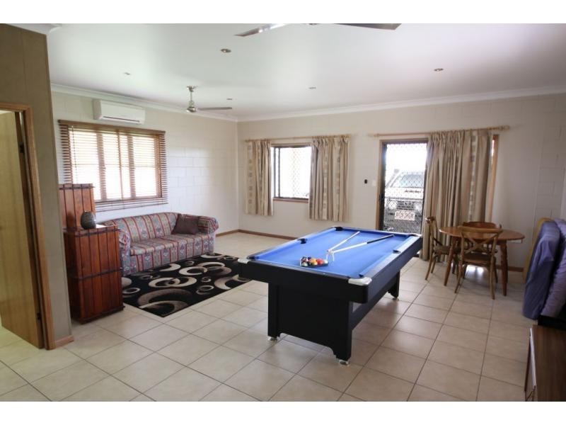 1-3 LARKIN Street, Clare QLD 4807