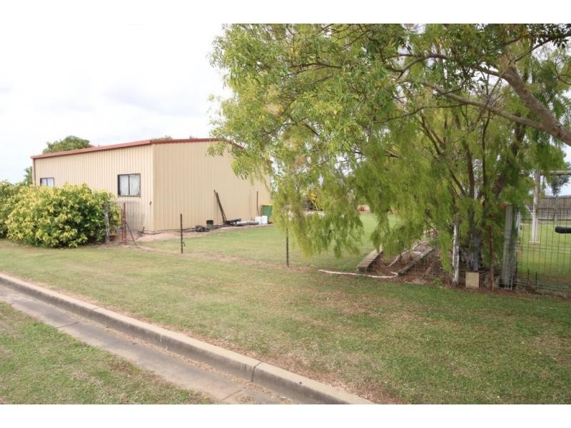 1-3 LARKIN Street, Clare QLD 4807