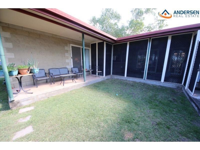 63 CASTORINA Drive, Mount Kelly QLD 4807