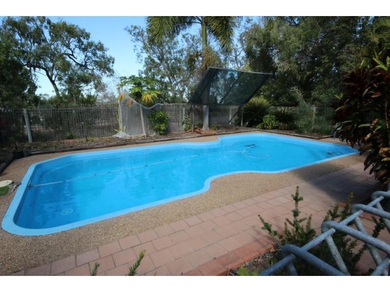 63 CASTORINA Drive, Mount Kelly QLD 4807