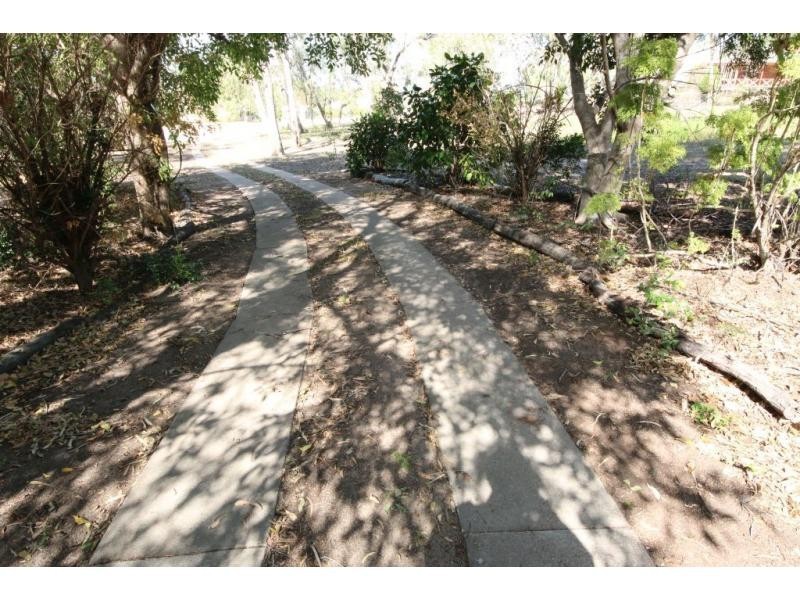63 CASTORINA Drive, Mount Kelly QLD 4807