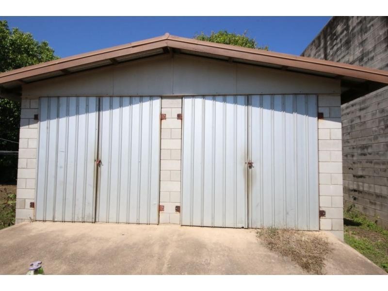 UNIT 1 & 2/89 EDWARDS Street, Ayr QLD 4807