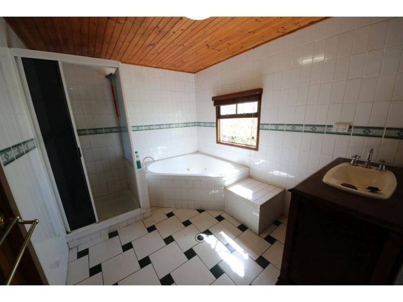 173-175 MACMILLAN Street, Ayr QLD 4807