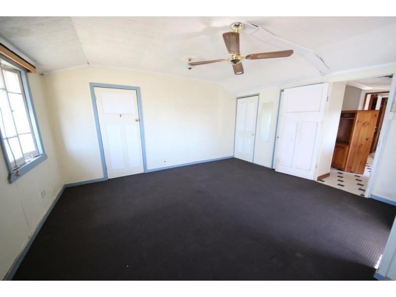 173-175 MACMILLAN Street, Ayr QLD 4807