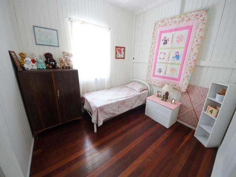 52 FIFTEENTH Street, Home Hill QLD 4806