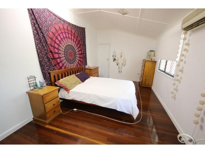 76 MACKENZIE Street, Ayr QLD 4807