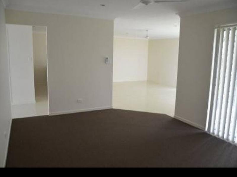 4 MULBERRY Circuit, Ayr QLD 4807