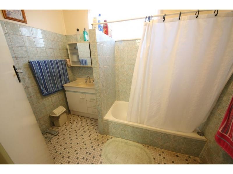 50-52 BURKE Street, Ayr QLD 4807