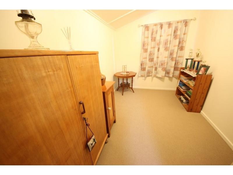 50-52 BURKE Street, Ayr QLD 4807