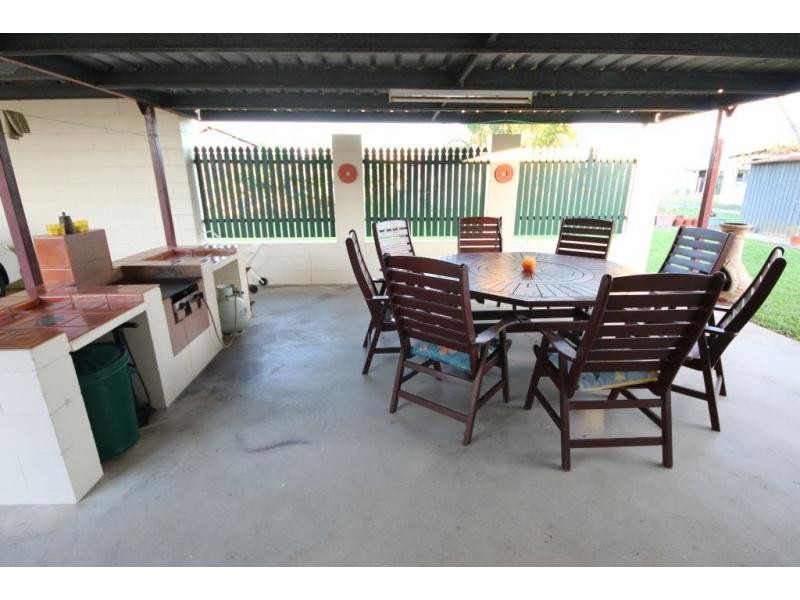 50-52 BURKE Street, Ayr QLD 4807