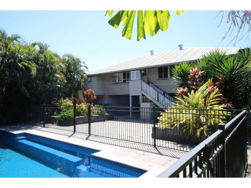 57 SIXTH Street, Home Hill QLD 4806