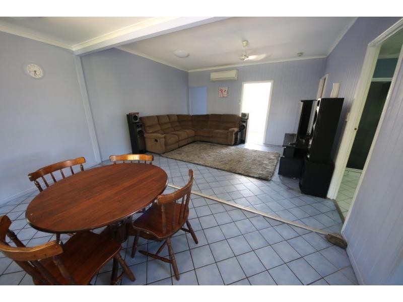 57 SIXTH Street, Home Hill QLD 4806