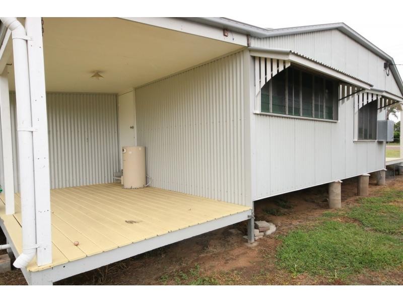 6 Wilmington Street, Ayr QLD 4807