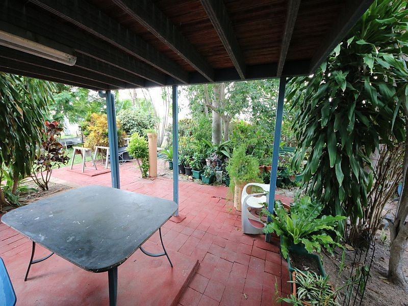 64 FOURTEENTH Street, Home Hill QLD 4806