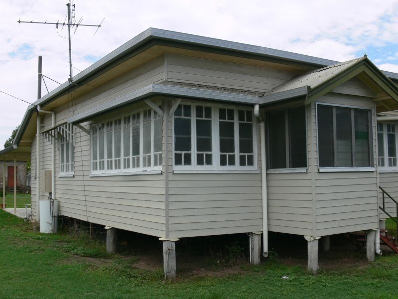 2 Anne Street, Ayr QLD 4807