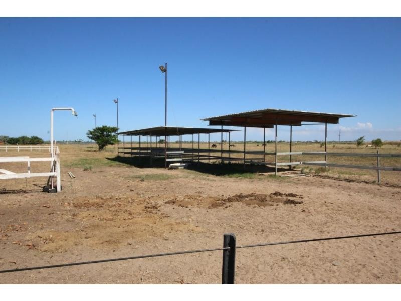 171 HODEL Road, Giru QLD 4809