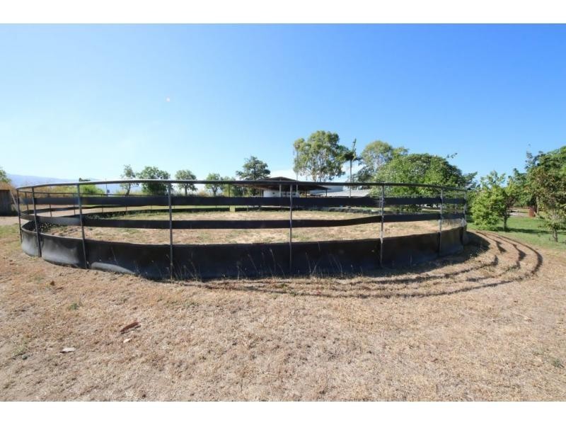 171 HODEL Road, Giru QLD 4809
