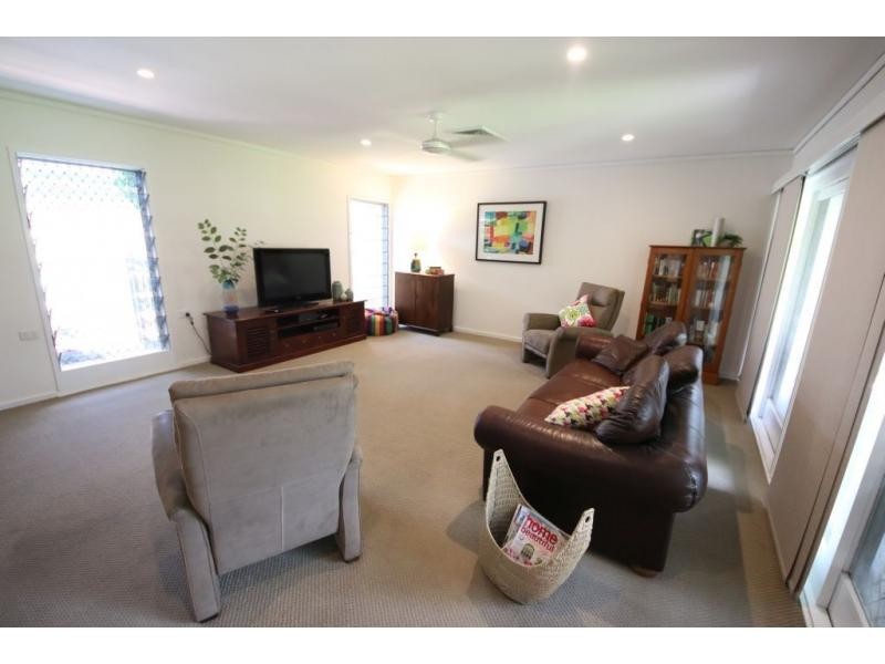 85 ROSS Street, Ayr QLD 4807