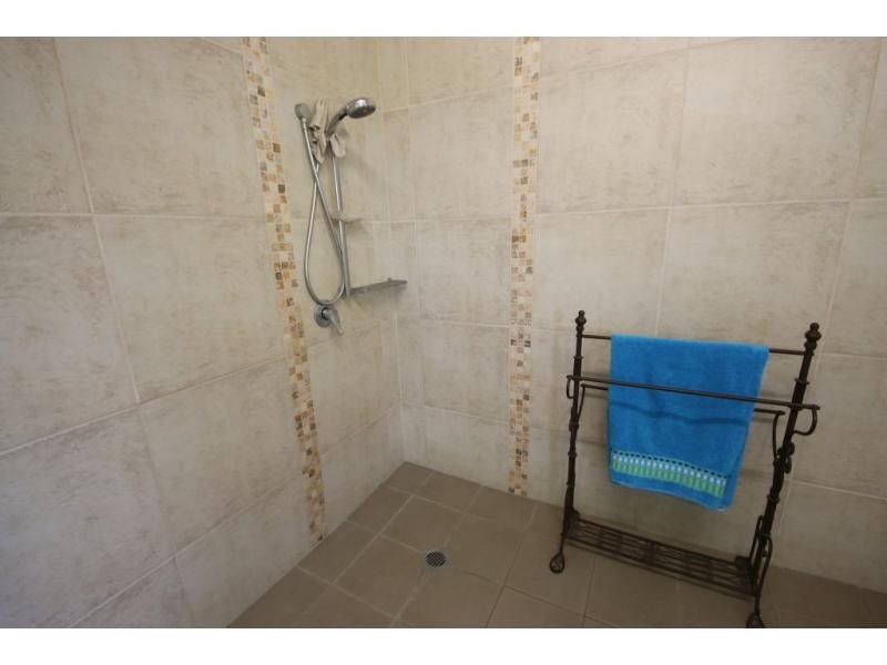 24 SIXTH Street, Home Hill QLD 4806