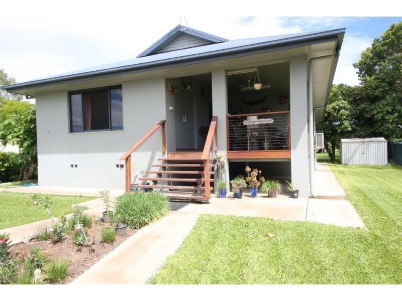 24 SIXTH Street, Home Hill QLD 4806