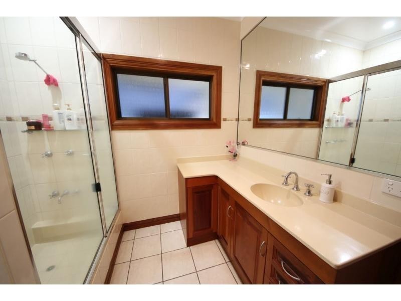 87 DOWNS Road, Jarvisfield QLD 4807