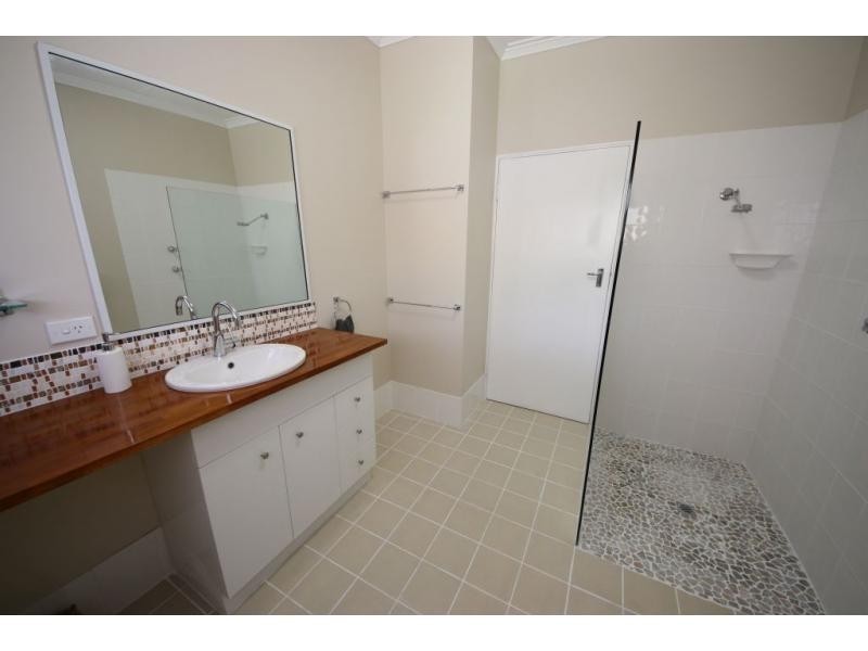 128 MUNRO Street, Ayr QLD 4807