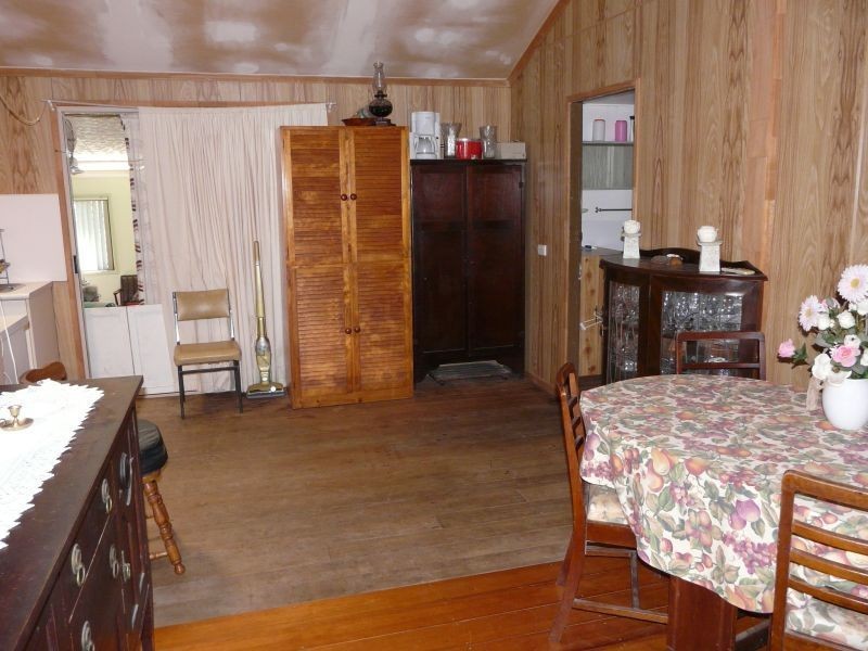 6 LITTLE YOUNG Street, Ayr QLD 4807