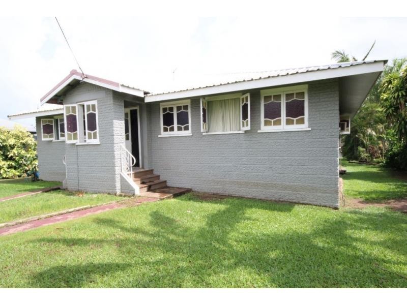 90 BANISTER Street, Brandon QLD 4808