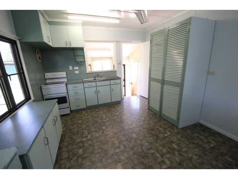 15 BRISBANE Street, Ayr QLD 4807