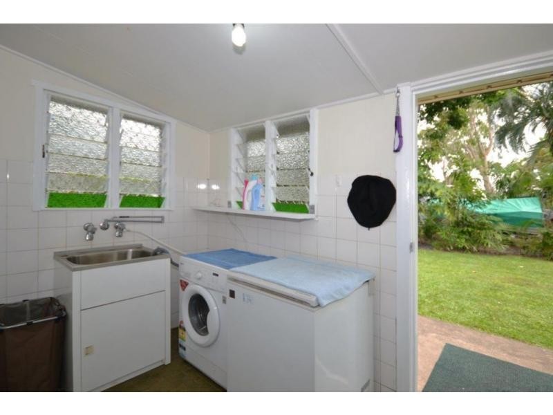 52 GIBSON Street, Ayr QLD 4807