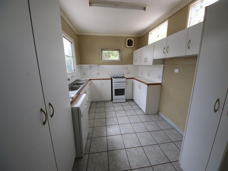 12 PORTER Street, Ayr QLD 4807