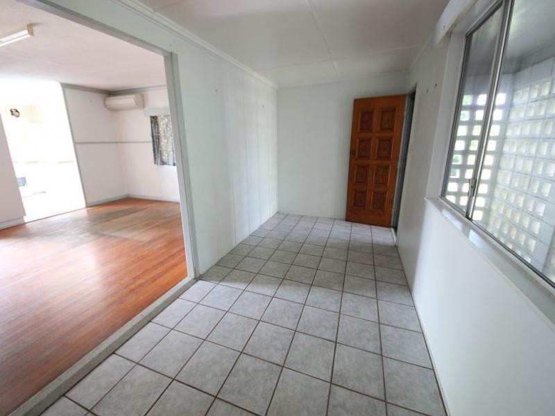 12 PORTER Street, Ayr QLD 4807