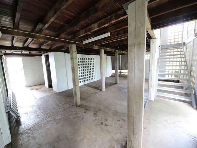12 PORTER Street, Ayr QLD 4807
