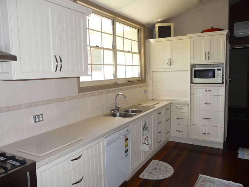 21A SEVENTH Avenue, Home Hill QLD 4806