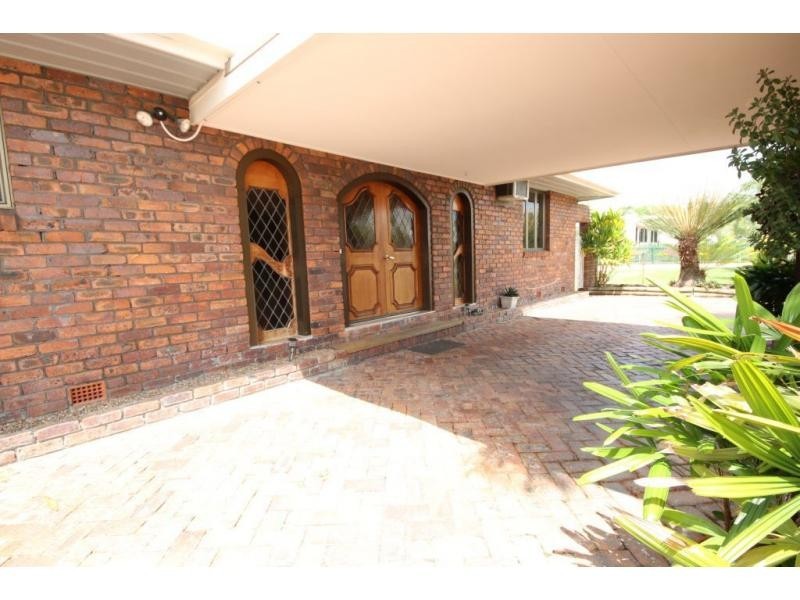 18 KING Street, Ayr QLD 4807
