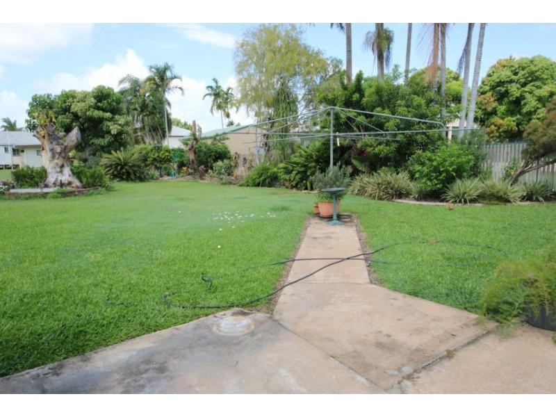 18 KING Street, Ayr QLD 4807