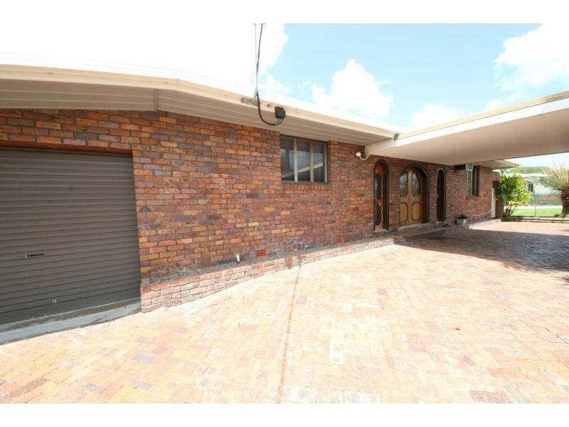 18 KING Street, Ayr QLD 4807