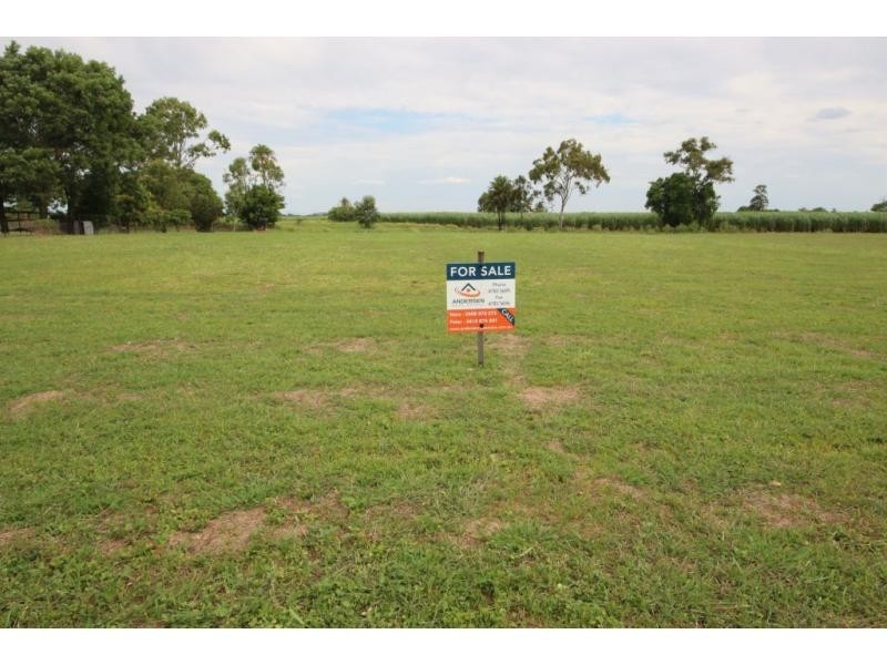 132 NUTTALL Road, Jarvisfield QLD 4807