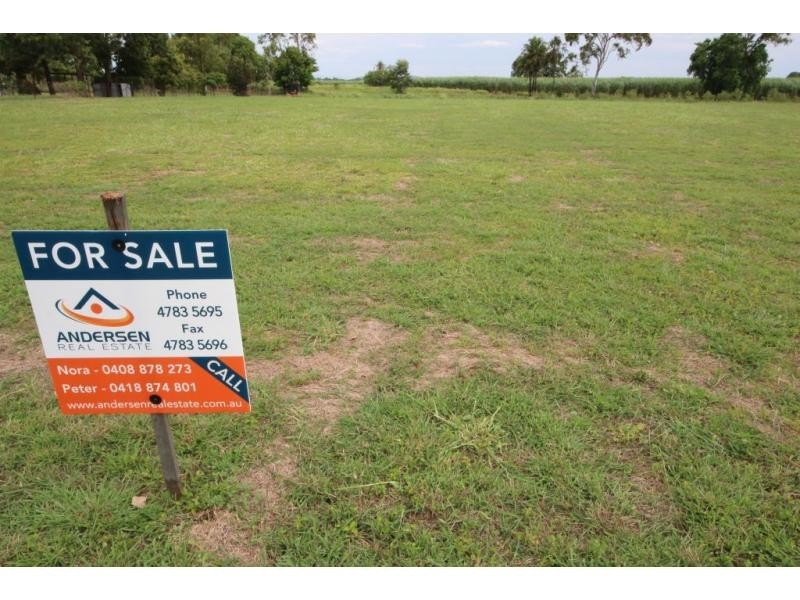 132 NUTTALL Road, Jarvisfield QLD 4807