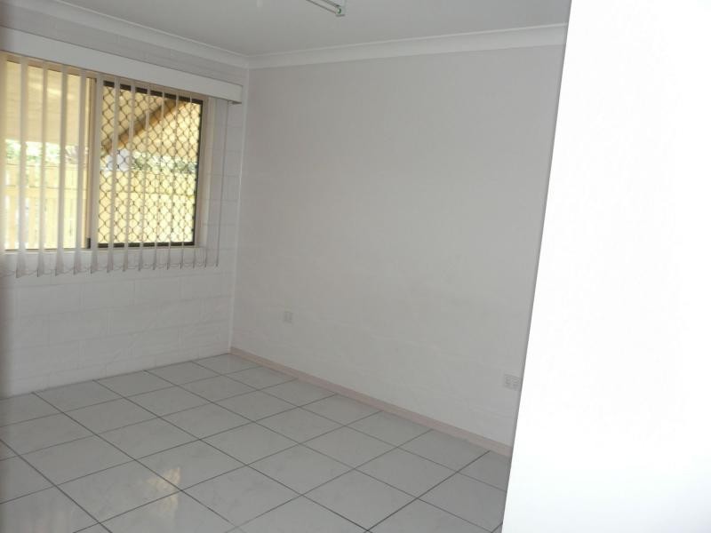 4/135 GRAHAM Street, Ayr QLD 4807