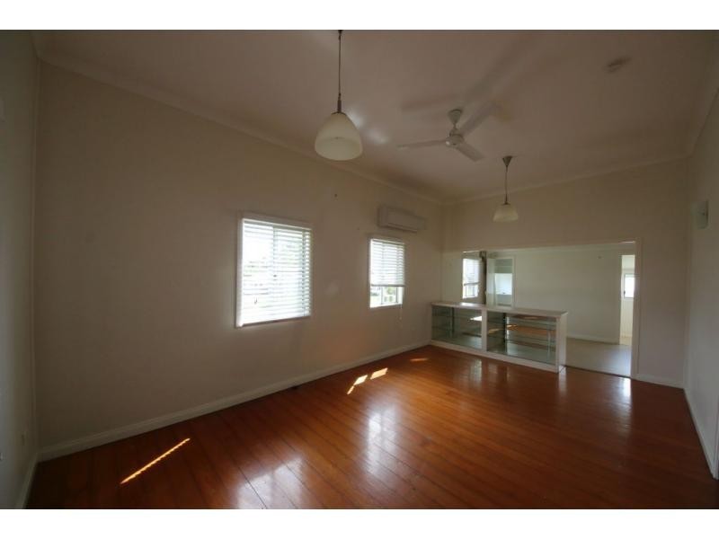 19 WICKHAM Street, Ayr QLD 4807
