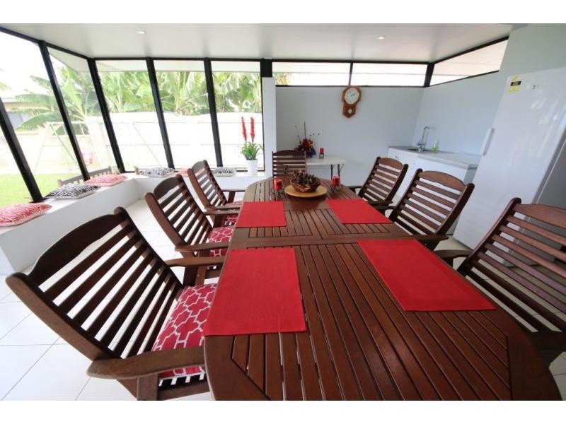 72 YOUNG STREET, Ayr QLD 4807