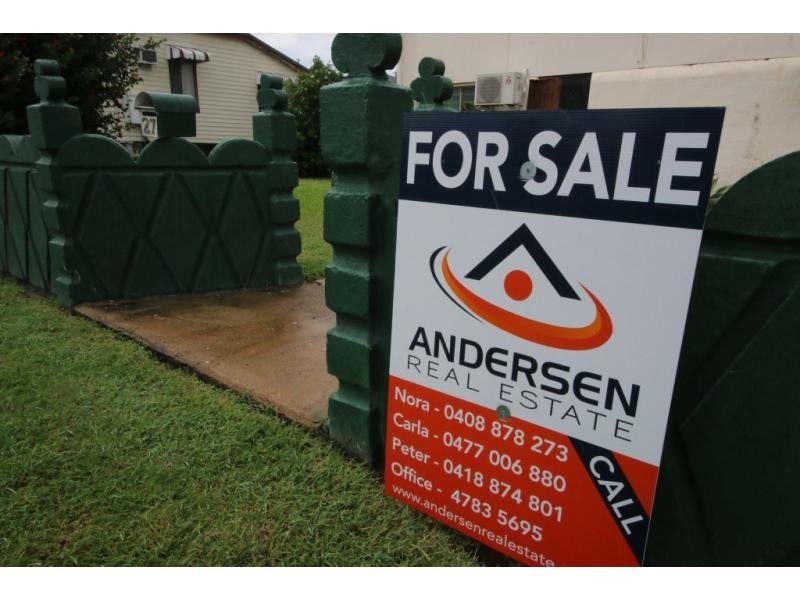 27 TENTH STREET, Home Hill QLD 4806