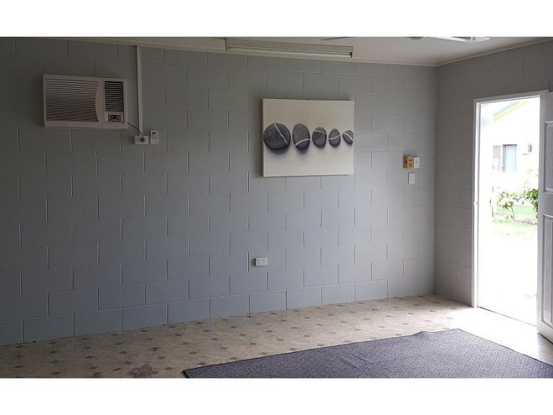 2/59 Munro Street, Brandon QLD 4808