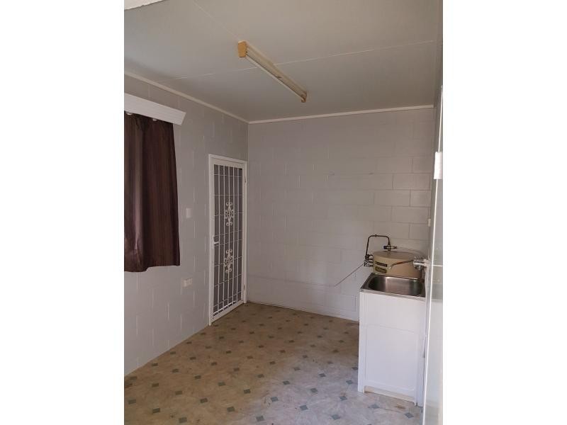 2/59 Munro Street, Brandon QLD 4808