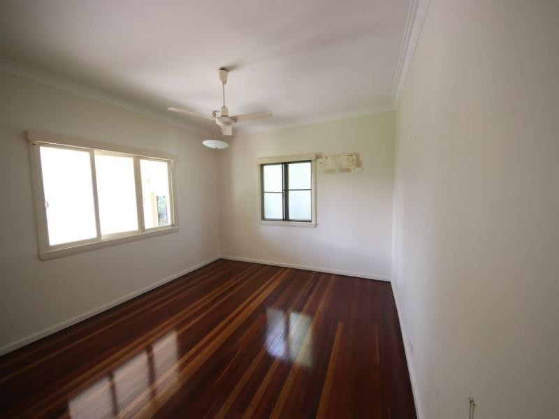 35 DRYSDALE Street, Brandon QLD 4808