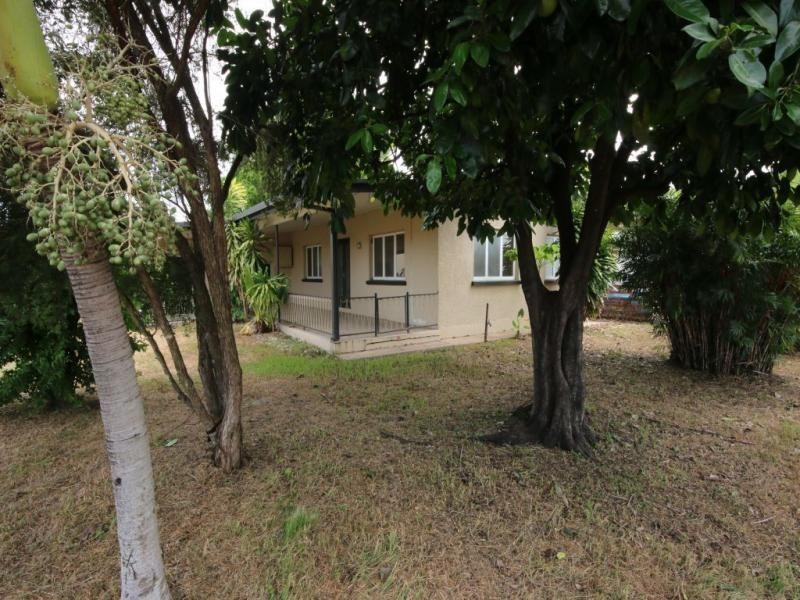 35 DRYSDALE Street, Brandon QLD 4808