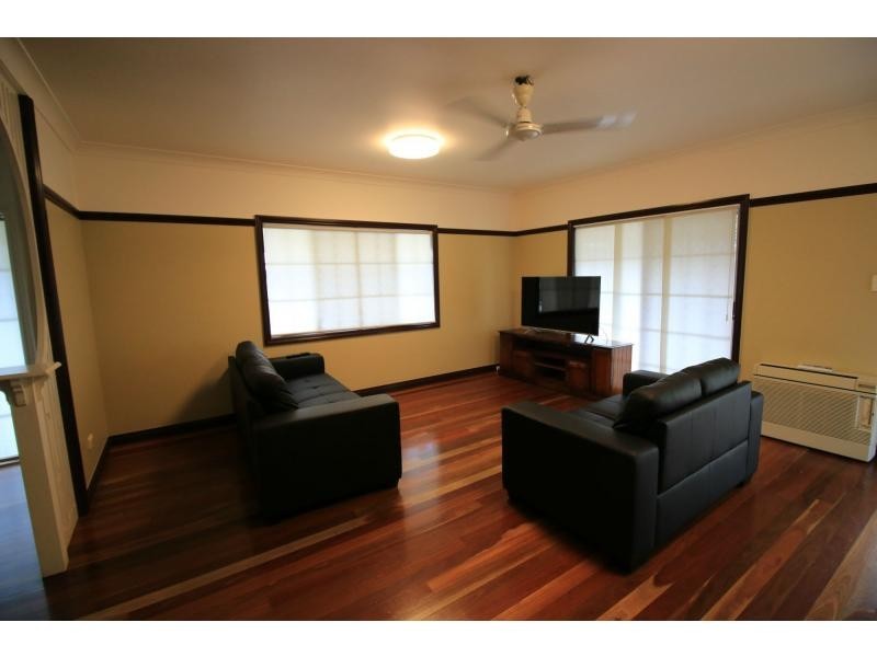 7 SEARLE COURT, Ayr QLD 4807