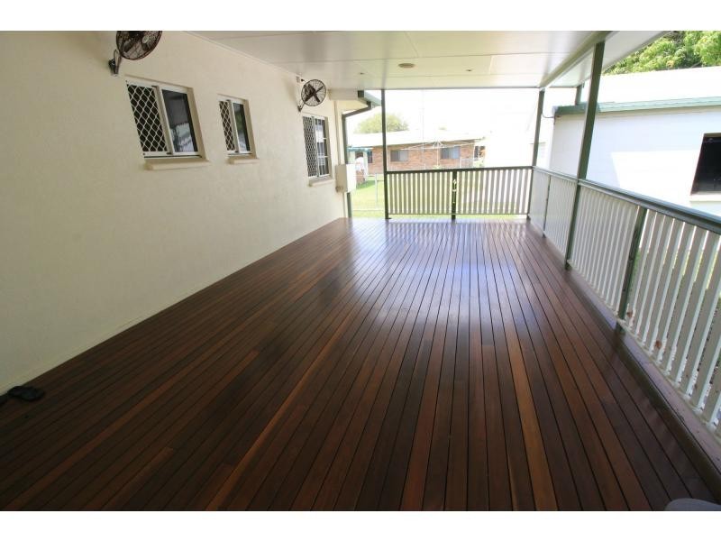 7 SEARLE COURT, Ayr QLD 4807