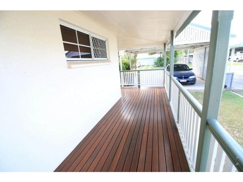 7 SEARLE COURT, Ayr QLD 4807